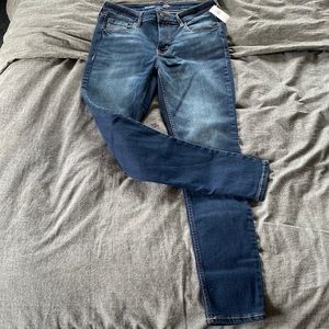 Old Navy mid rise rockstar super skinny